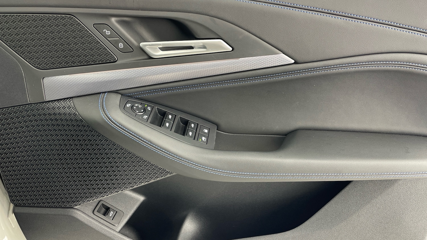 Used BMW 2 Series 2024 for sale - 76892878: Photo 52