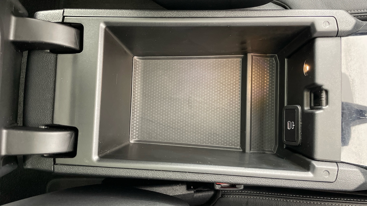 Used BMW 4 Series 2024 for sale - 77085168: Photo 57