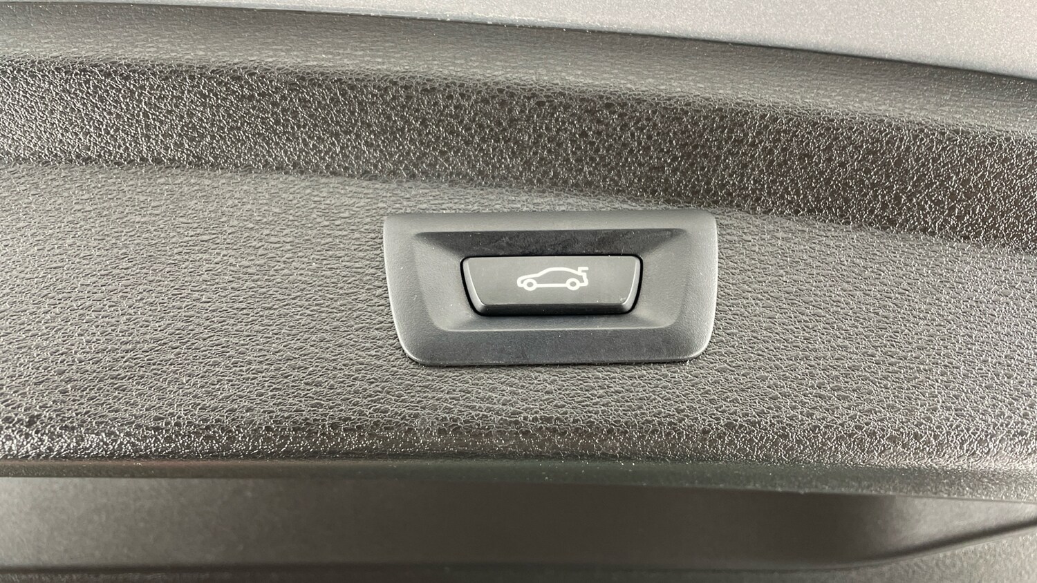 Used BMW X2 2023 for sale - 77883881: Photo 44