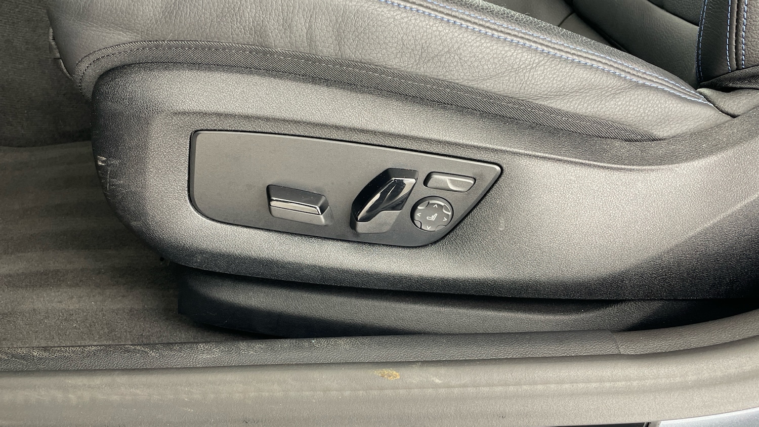 Used BMW 5 Series 2022 for sale - 76402322: Photo 27