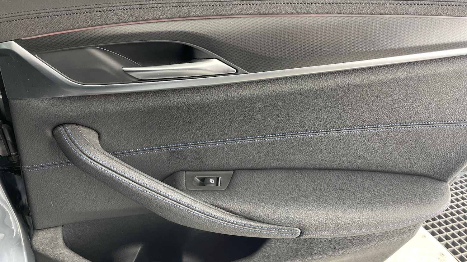 Used BMW 5 Series 2022 for sale - 76402322: Photo 51