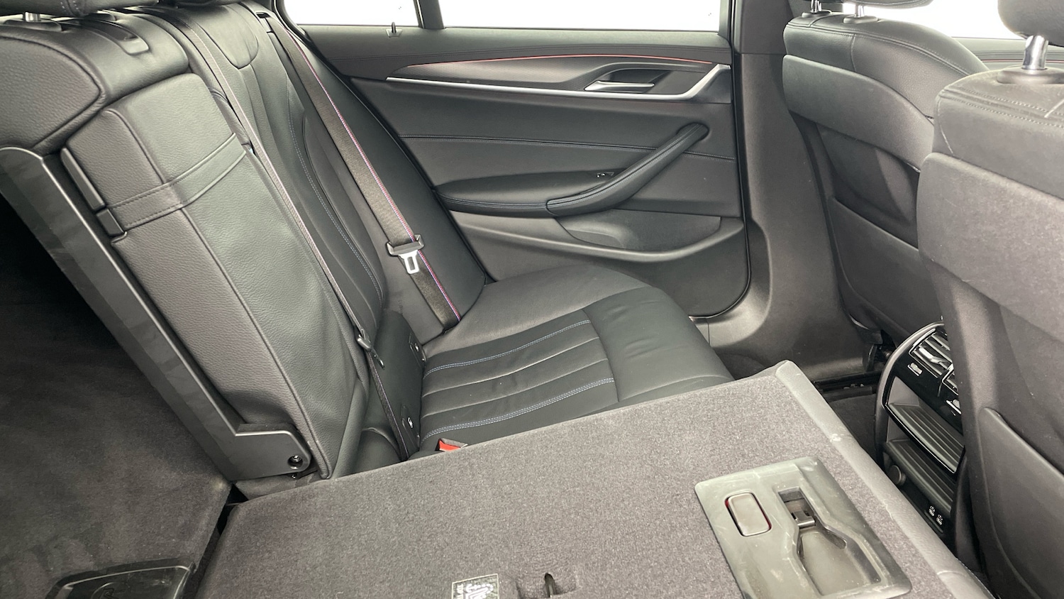 Used BMW 5 Series 2022 for sale - 76402322: Photo 55