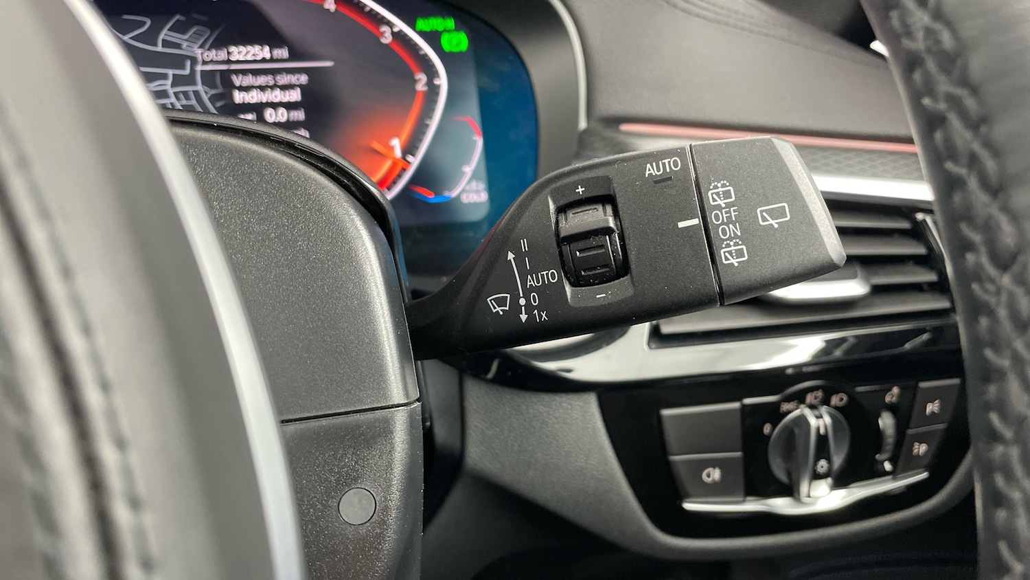 Used BMW 5 Series 2022 for sale - 76402322: Photo 65