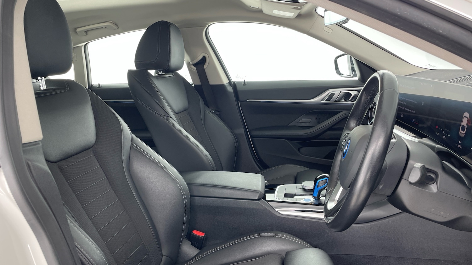 Used BMW i4 2022 for sale - 77803084: Photo 11