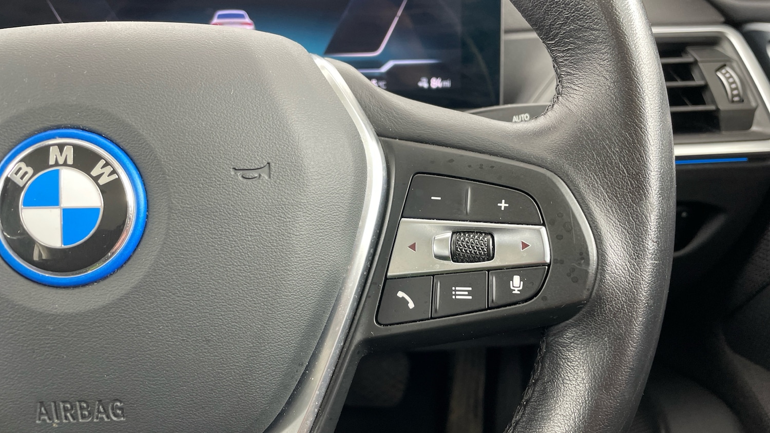 Used BMW i4 2022 for sale - 77803084: Photo 18