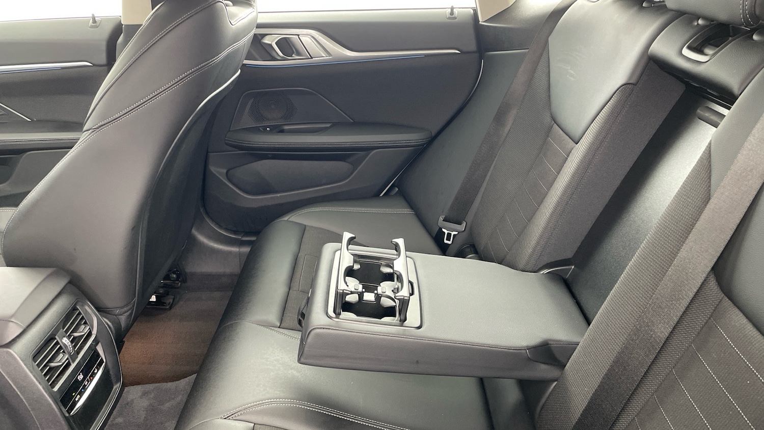 Used BMW i4 2022 for sale - 77803084: Photo 33