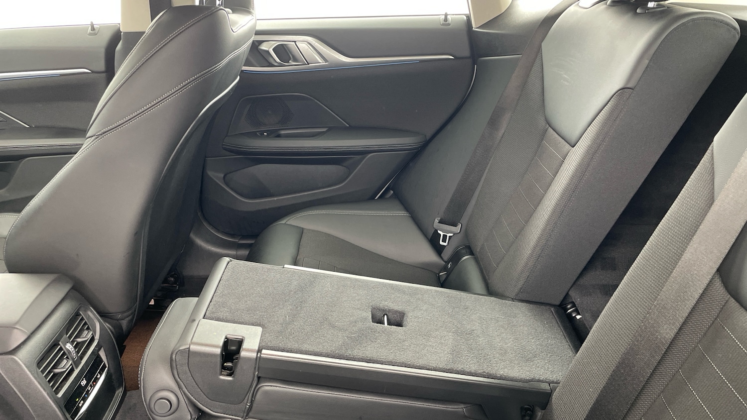 Used BMW i4 2022 for sale - 77803084: Photo 35