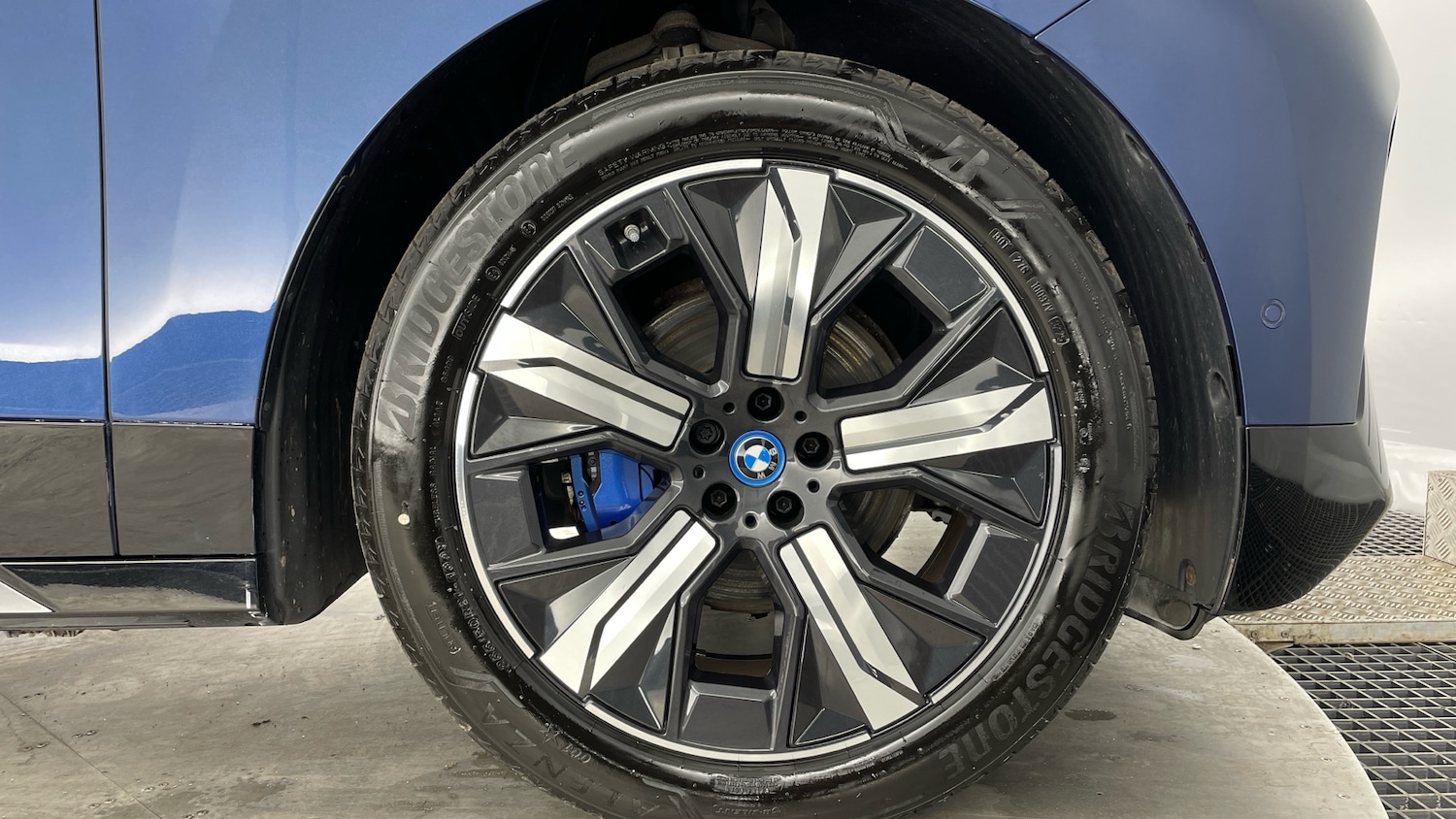 Used BMW iX 2022 for sale - 77803075: Photo 14