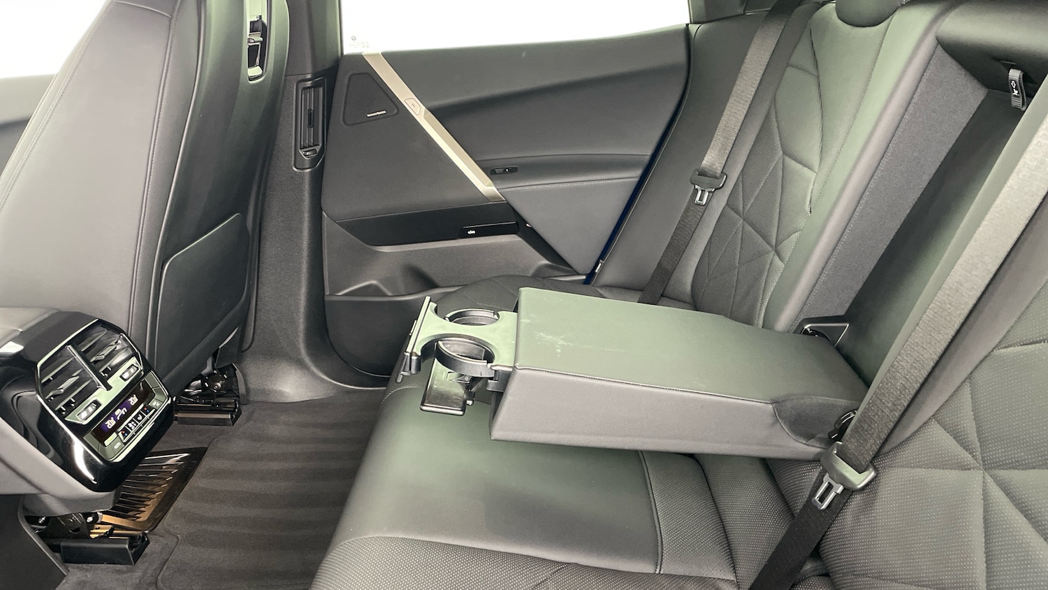 Used BMW iX 2022 for sale - 77803075: Photo 35