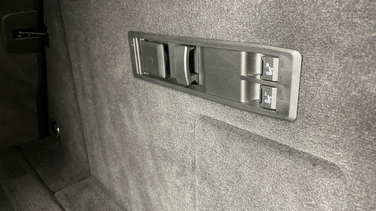 Used BMW iX 2022 for sale - 77803075: Photo 40