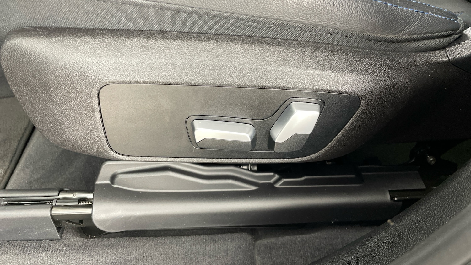 Used BMW iX3 2023 for sale - 77746559: Photo 28