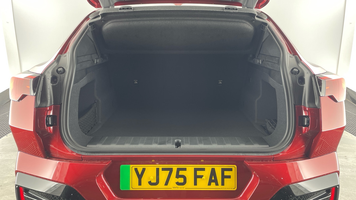 Used BMW iX2 2025 for sale - 77068967: Photo 13