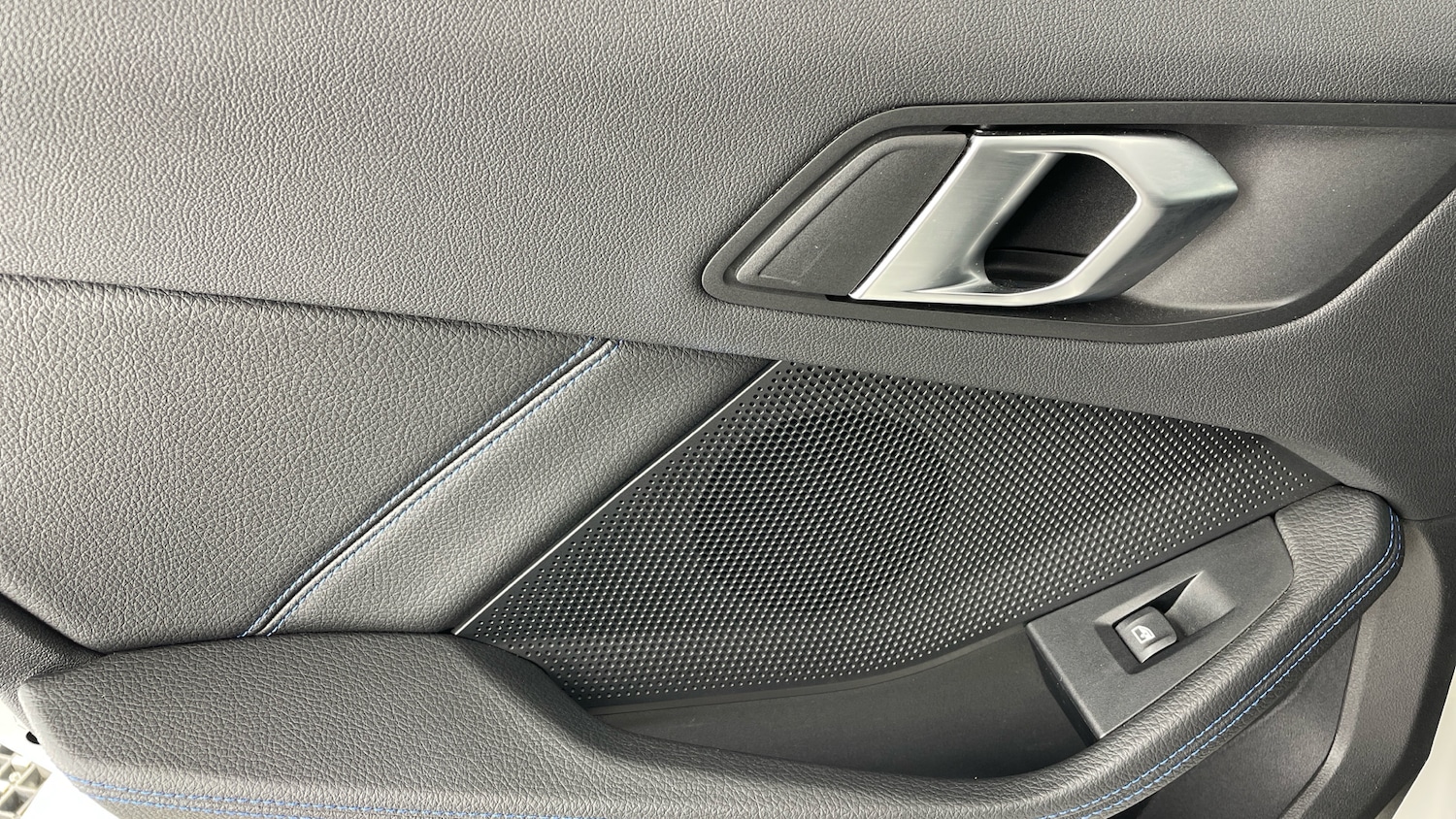 Used BMW 2 Series 2023 for sale - 77077791: Photo 32