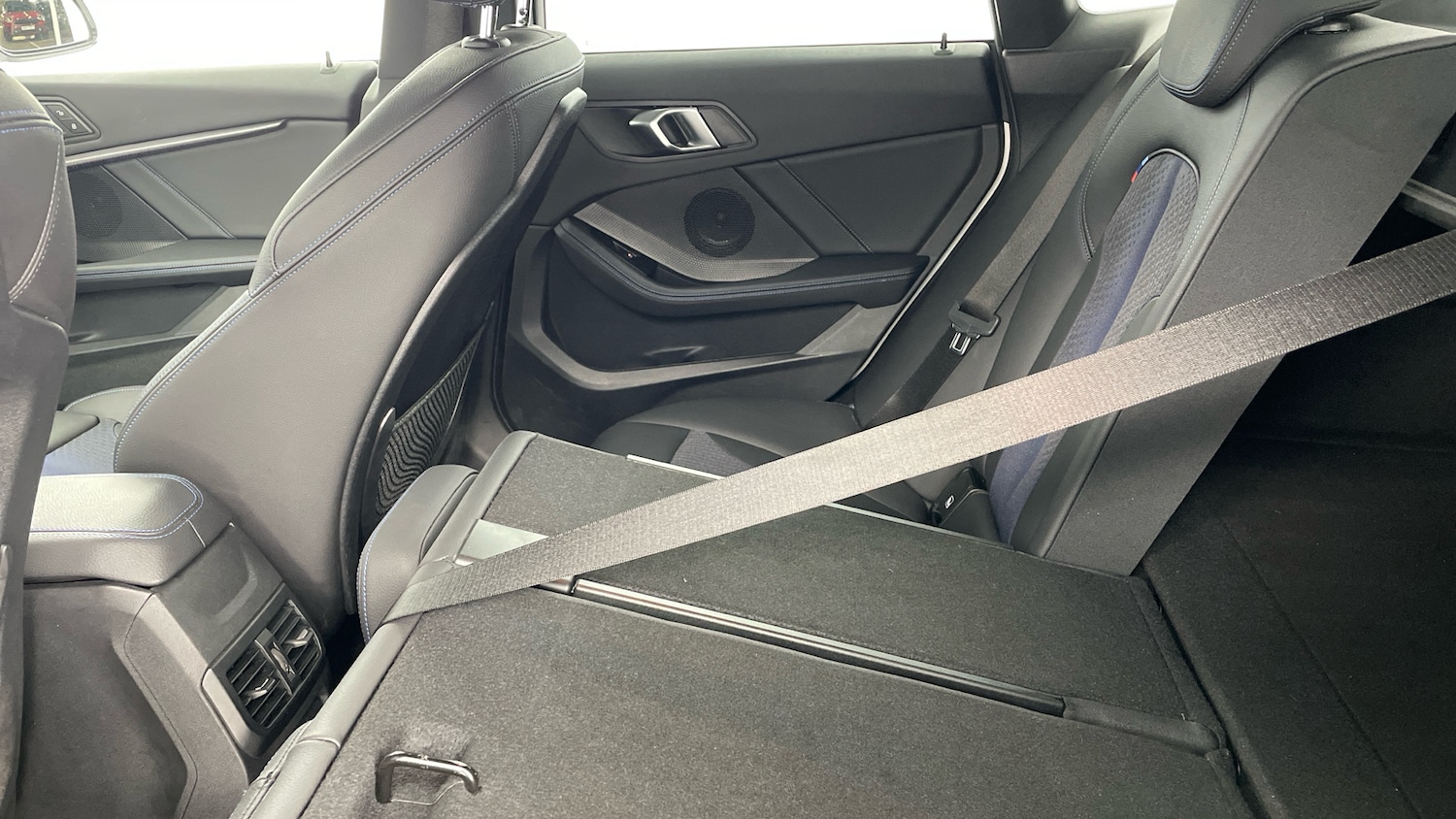 Used BMW 2 Series 2023 for sale - 77077791: Photo 38