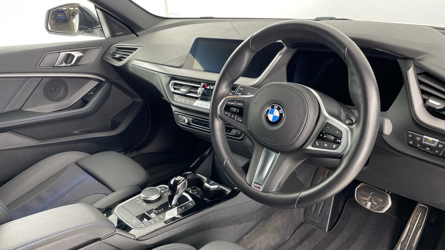 Used BMW 2 Series 2023 for sale - 77077791: Photo 6