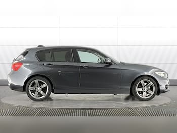 Used BMW 1 Series 2019 for sale - 79706472: Photo