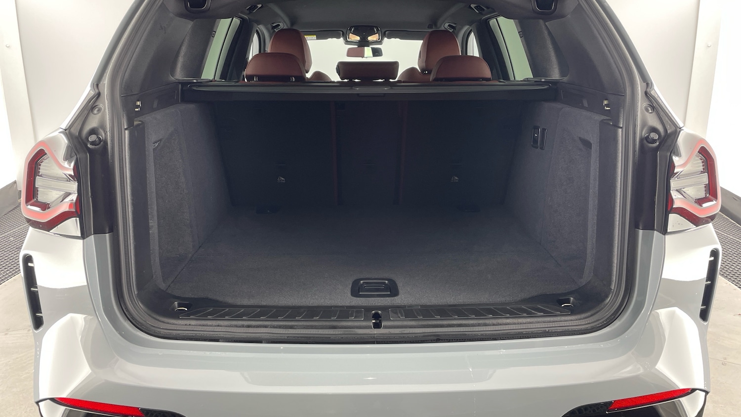 Used Volkswagen T-Roc 2023 for sale - 76725521: Photo 13