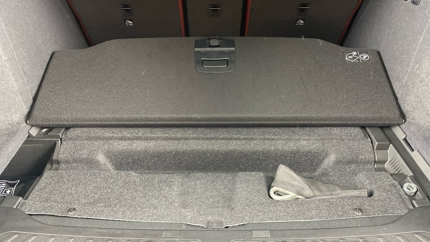 Used Volkswagen T-Roc 2023 for sale - 76725521: Photo 41