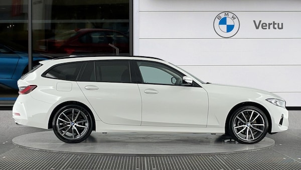 Used BMW 3 Series 2025 for sale - 76232256: Photo 3