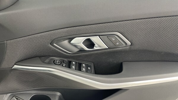 Used BMW 3 Series 2025 for sale - 76232256: Photo 51