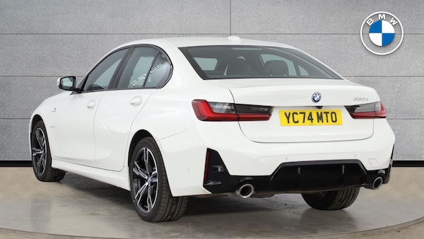 Used BMW 3 Series 2024 for sale - 76233070: Photo 2