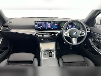 Used BMW 3 Series 2024 for sale - 76233070: Photo 4