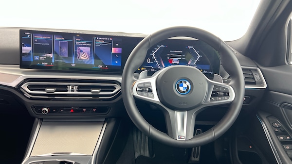 Used BMW 3 Series 2024 for sale - 76233070: Photo 5
