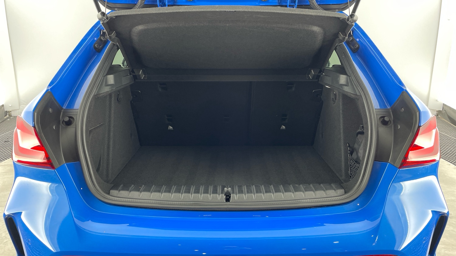 Used BMW 1 Series 2024 for sale - 77687923: Photo 13