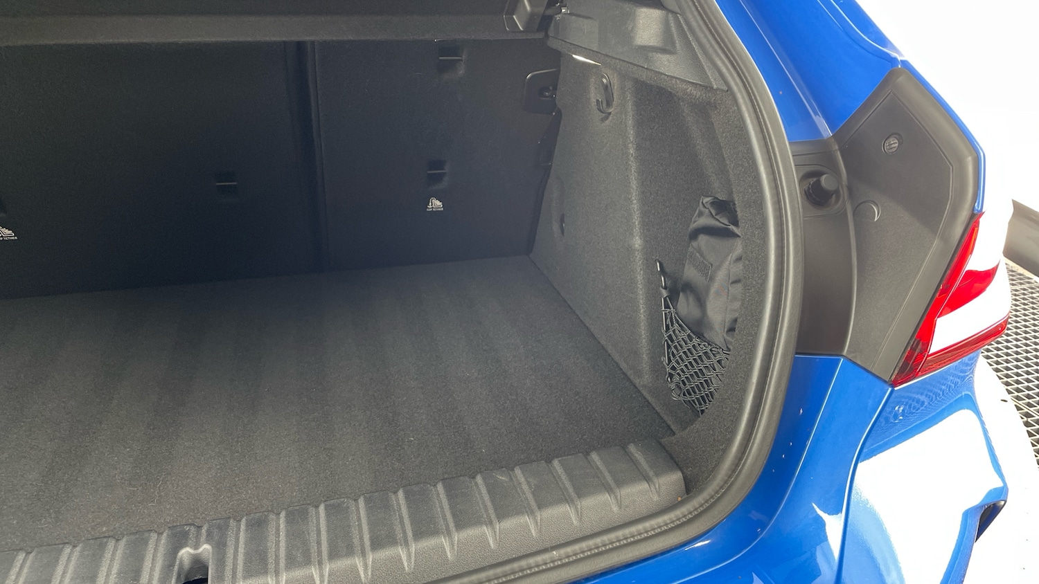 Used BMW 1 Series 2024 for sale - 77687923: Photo 38