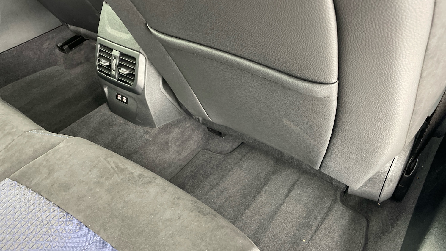 Used BMW 1 Series 2024 for sale - 77687923: Photo 45