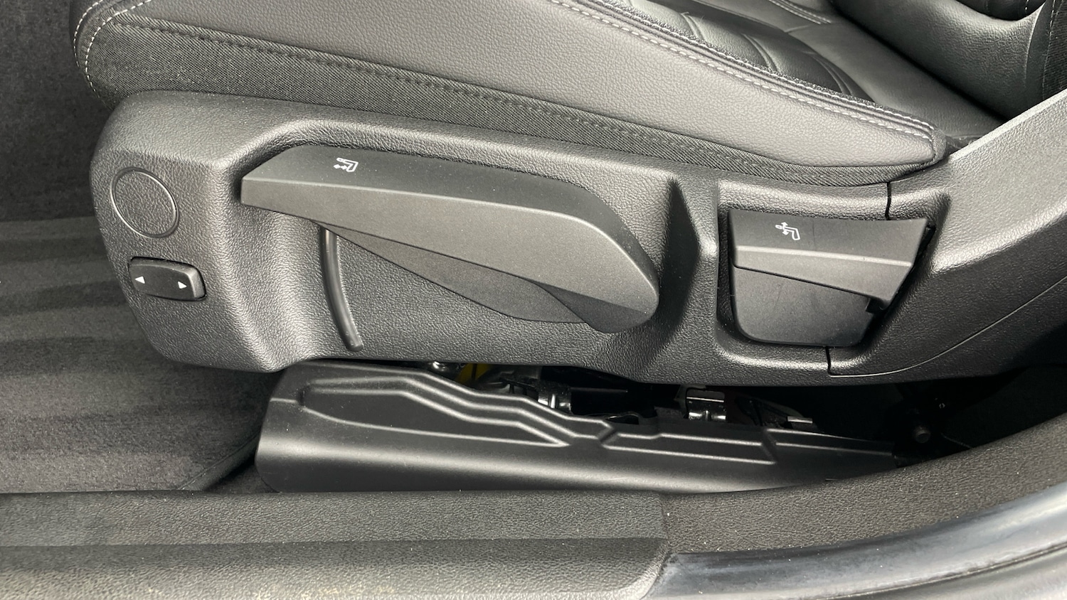 Used BMW 3 Series 2019 for sale - 77531762: Photo 27