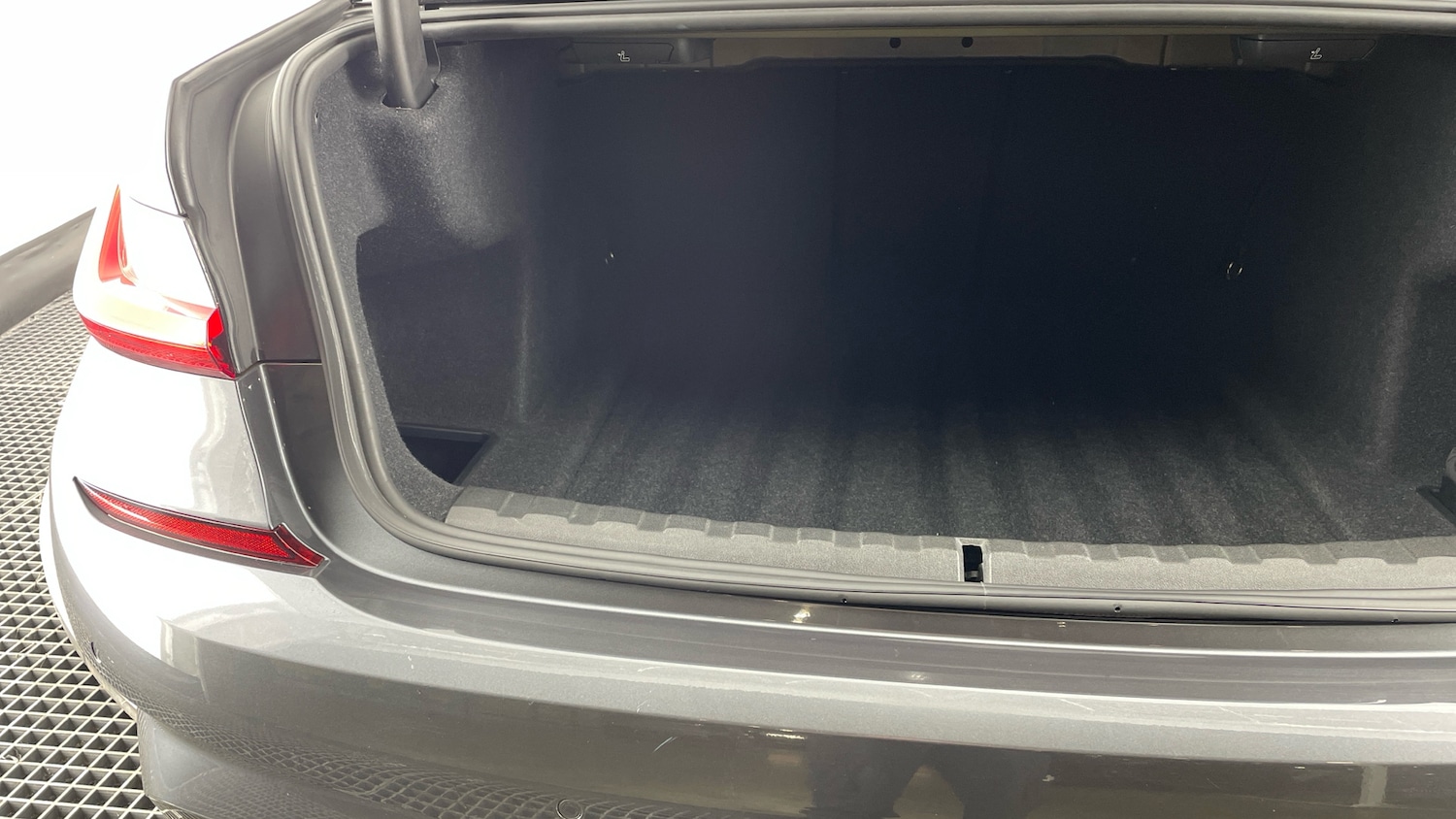 Used BMW 3 Series 2019 for sale - 77531762: Photo 37