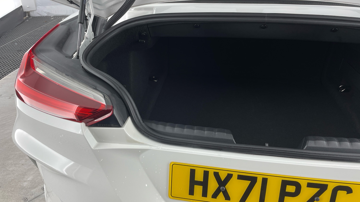 Used BMW Z4 2021 for sale - 76476364: Photo 32