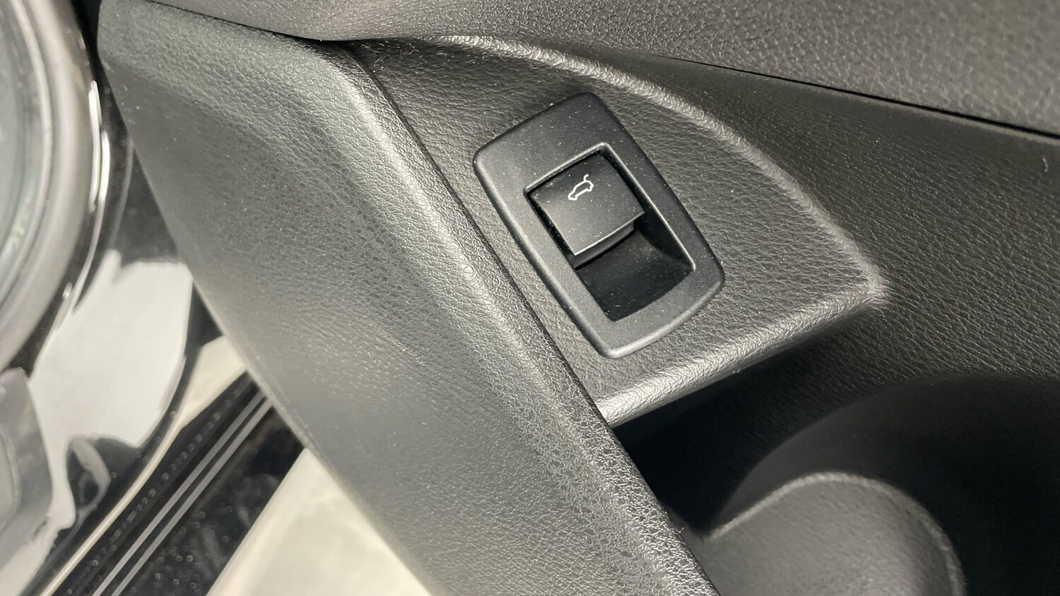 Used BMW X2 2018 for sale - 76048934: Photo 55