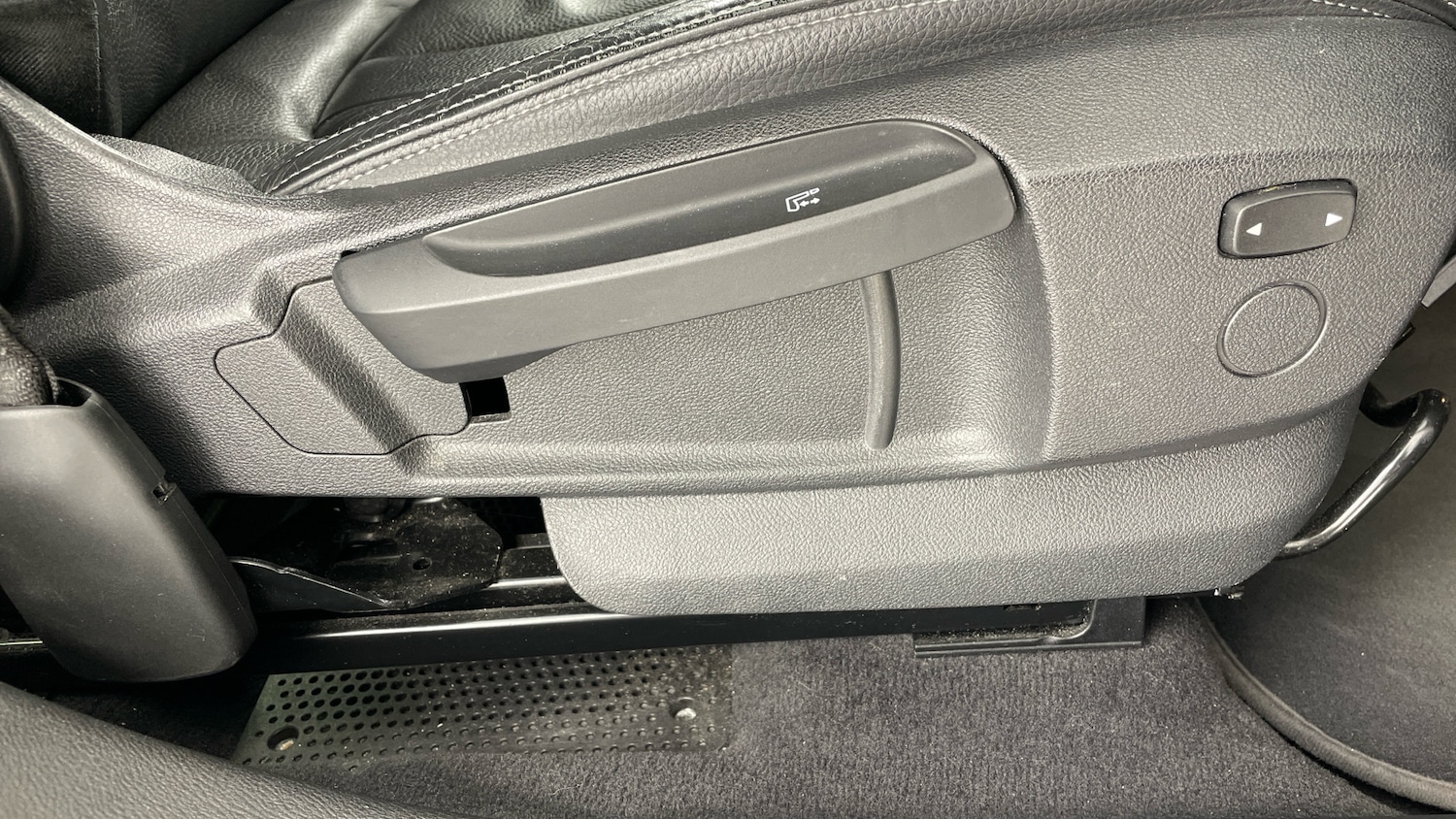 Used BMW X2 2018 for sale - 76048934: Photo 56