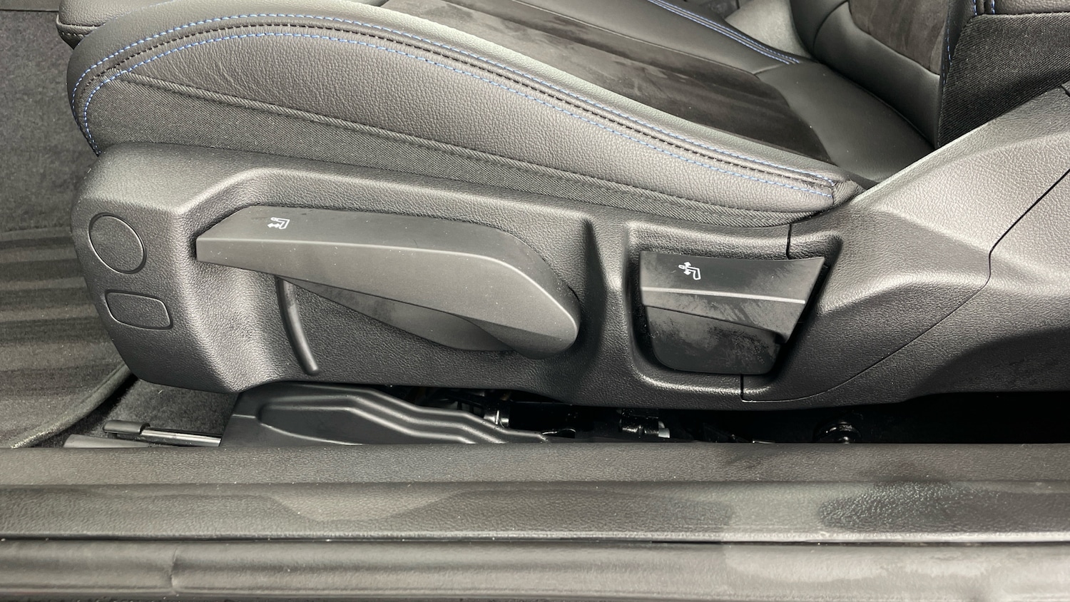 Used BMW 2 Series 2024 for sale - 77228093: Photo 28