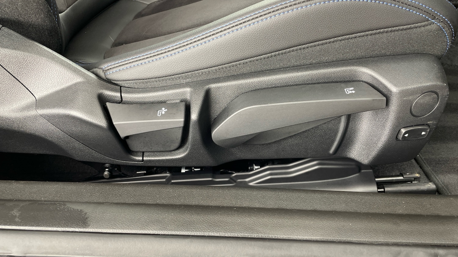 Used BMW 2 Series 2024 for sale - 77228093: Photo 47