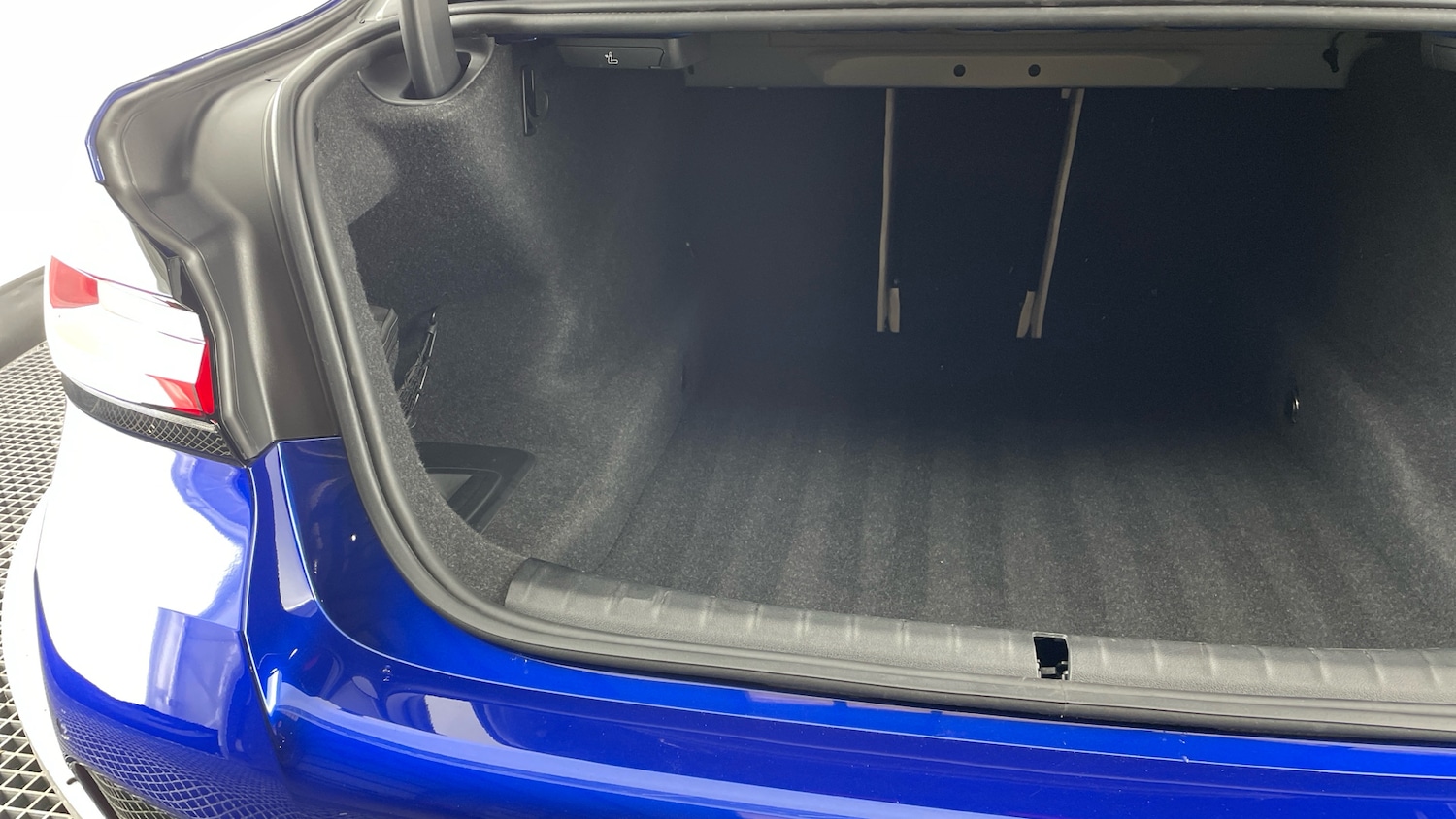 Used BMW M5 2023 for sale - 78028467: Photo 42