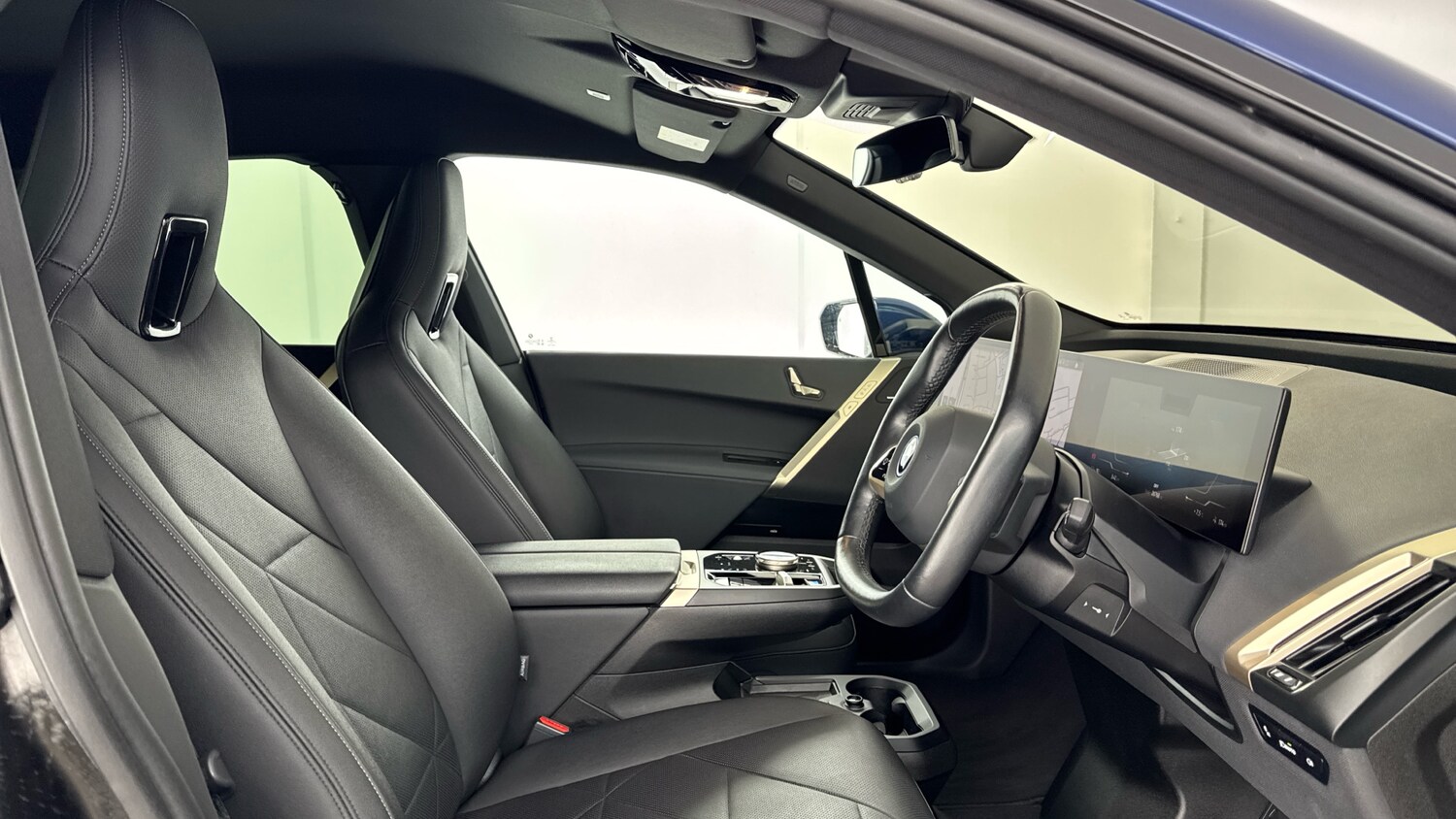 Used BMW iX 2022 for sale - 77639104: Photo 11