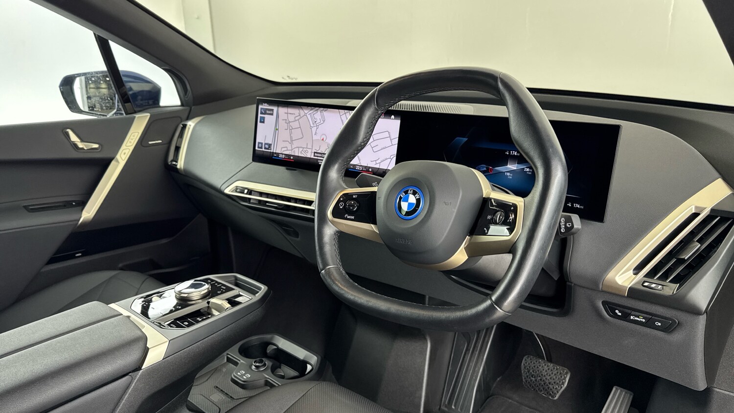 Used BMW iX 2022 for sale - 77639104: Photo 6