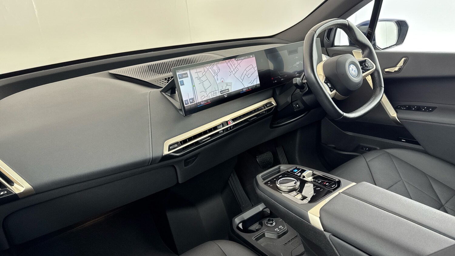 Used BMW iX 2022 for sale - 77639104: Photo 7