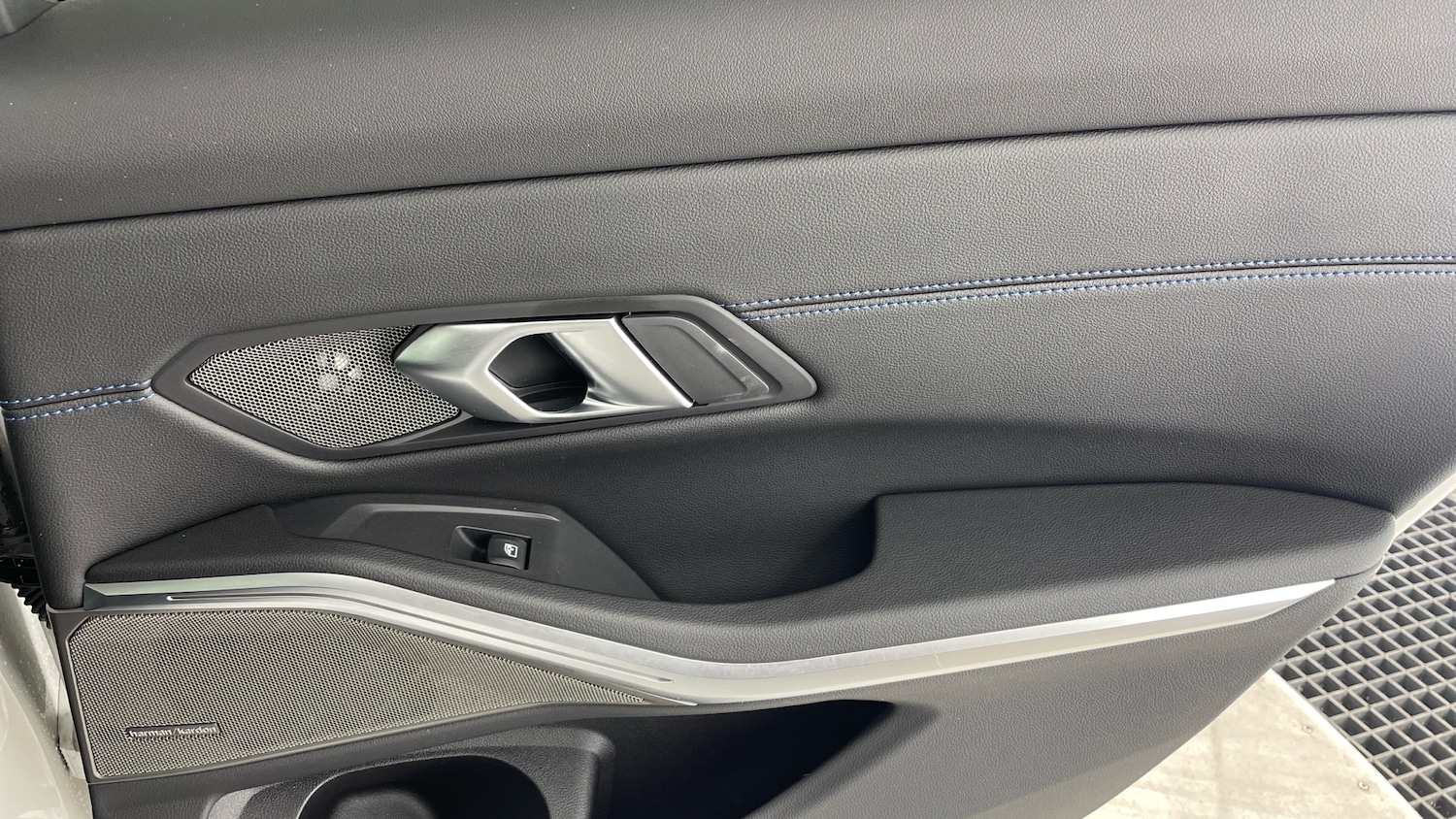Used BMW 3 Series 2025 for sale - 76340990: Photo 45