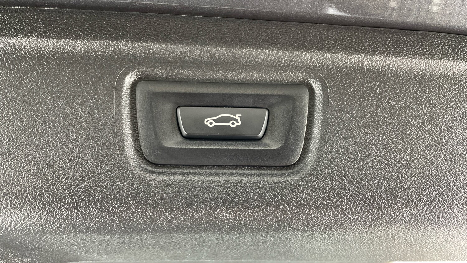 Used BMW 3 Series 2022 for sale - 77578130: Photo 43