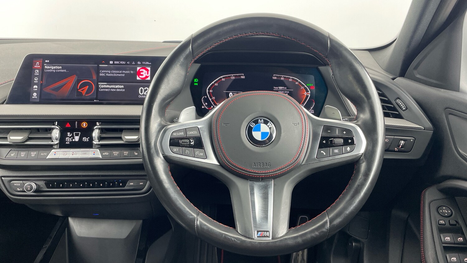 Used BMW 1 Series 2023 for sale - 76233076: Photo 5