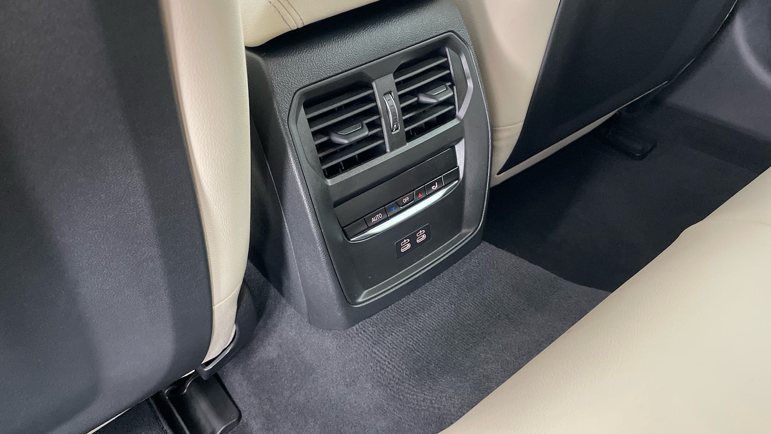 Used BMW i4 2025 for sale - 76777931: Photo 35