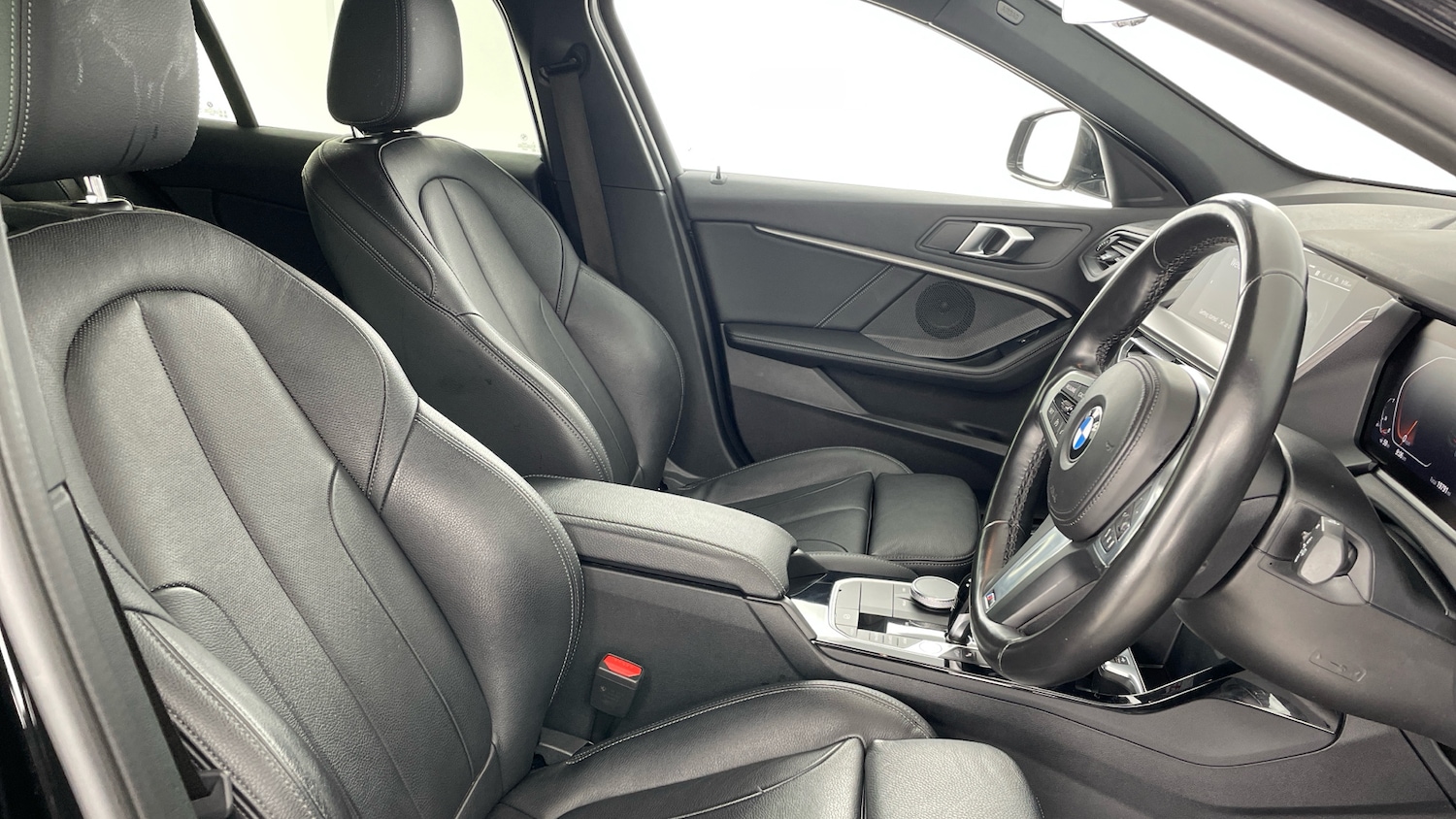 Used BMW 1 Series 2023 for sale - 77353511: Photo 11