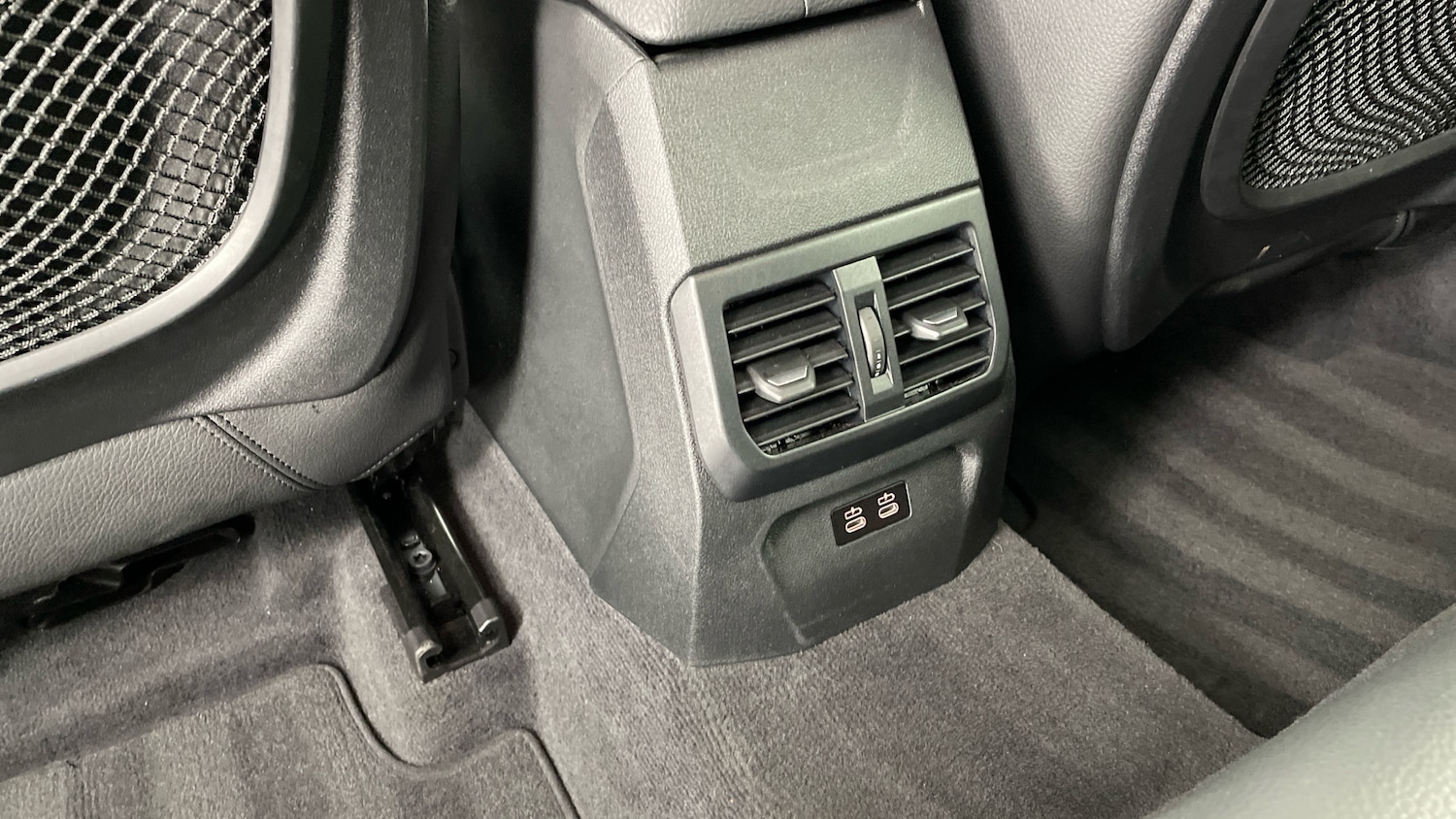 Used BMW 1 Series 2023 for sale - 77353511: Photo 32