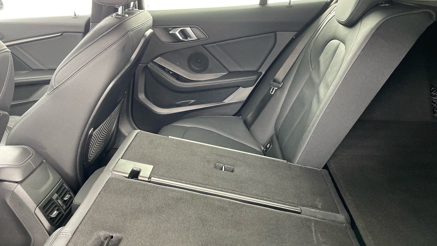 Used BMW 1 Series 2023 for sale - 77353511: Photo 38