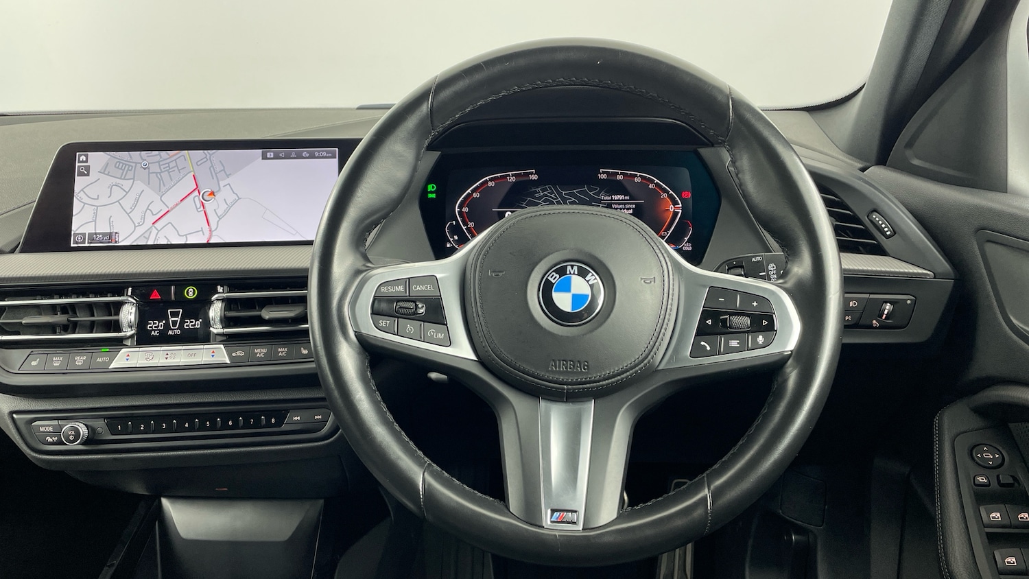 Used BMW 1 Series 2023 for sale - 77353511: Photo 5