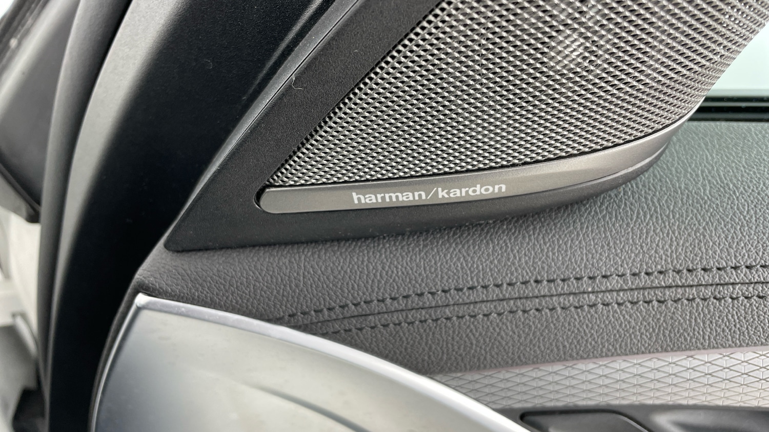 Used BMW 5 Series 2018 for sale - 77543532: Photo 48